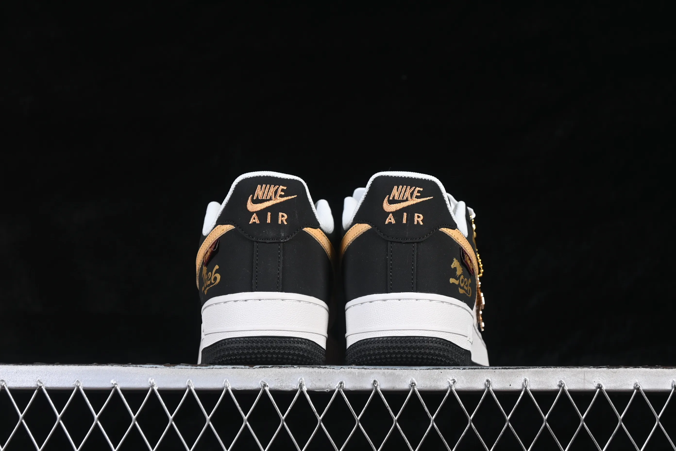 All categories Nk Air Force 1 Air Force series Nk Air Force 1 Low Air Force low-top Nike Air Force 1'07 Low Year of the Horse limited edition Air Force 1 low-top casual sneakers QW5288-133